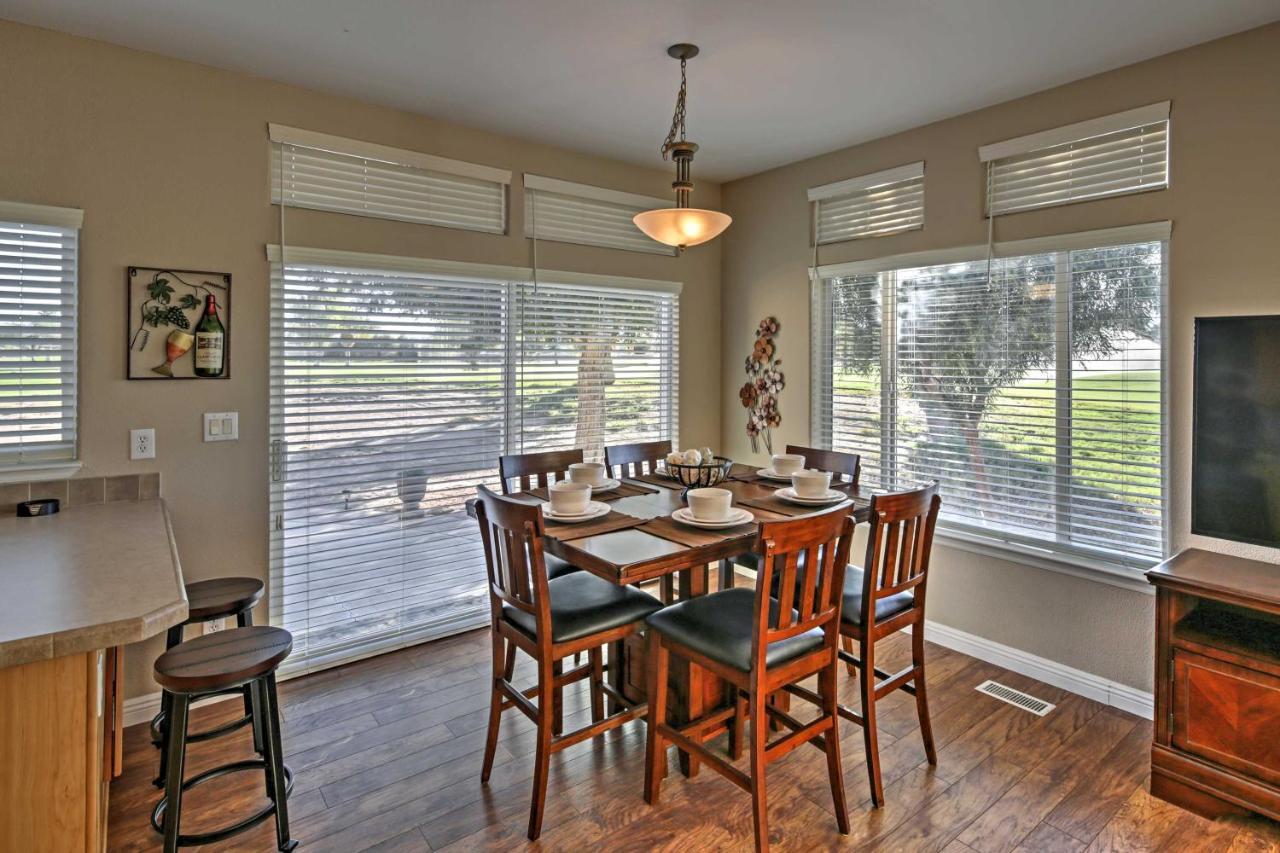 Rivers Edge Golf Condo With Beach Access And Patio! Needles Zewnętrze zdjęcie